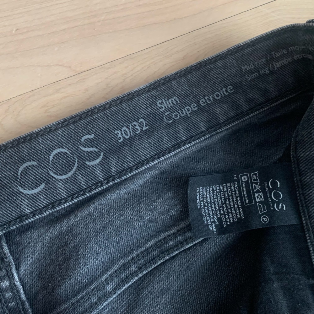 COS - Washed Black Slim-Fit Denim Jeans | Minimalist - Picture 4 of 10
